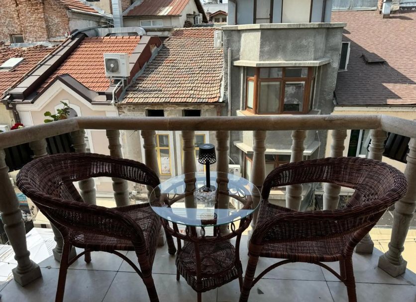 Balcony Photo