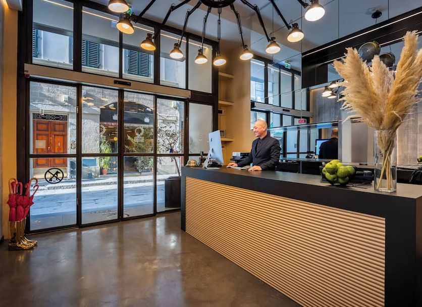 Front desk Photo