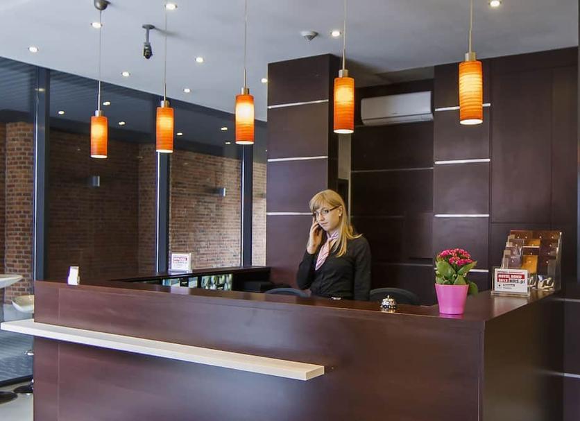 Front desk Photo