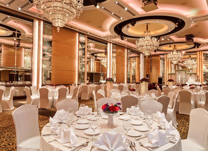 Banquet hall Photo