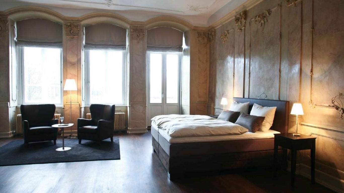 Hotel Anno 1216