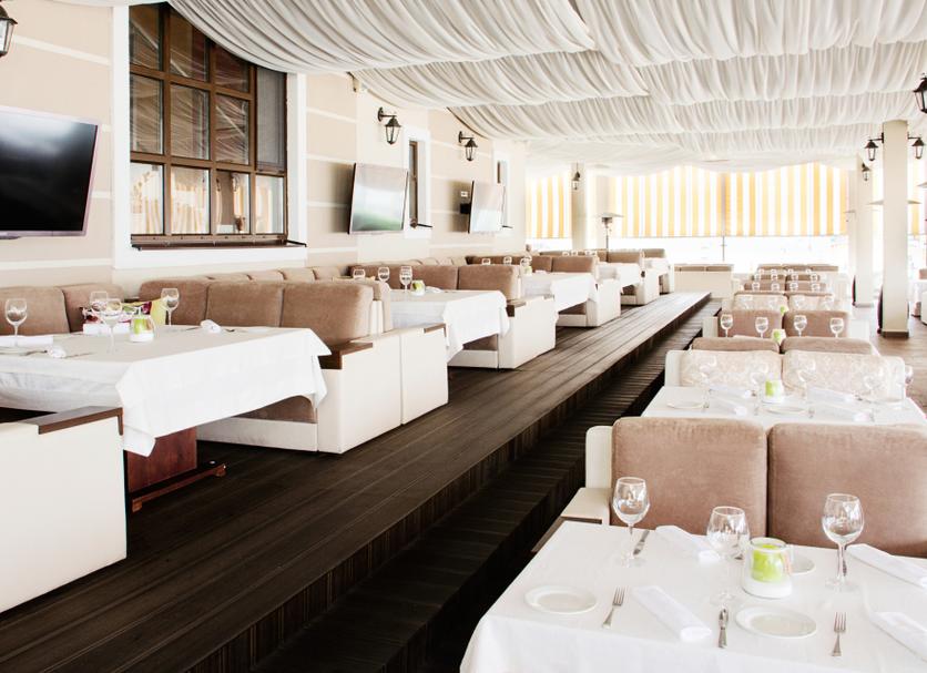 Restaurant Photo