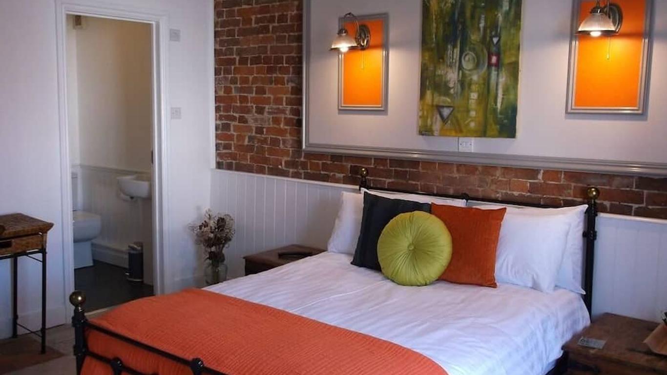 The Chichester Inn