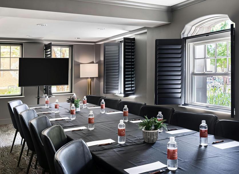 Conference room Photo