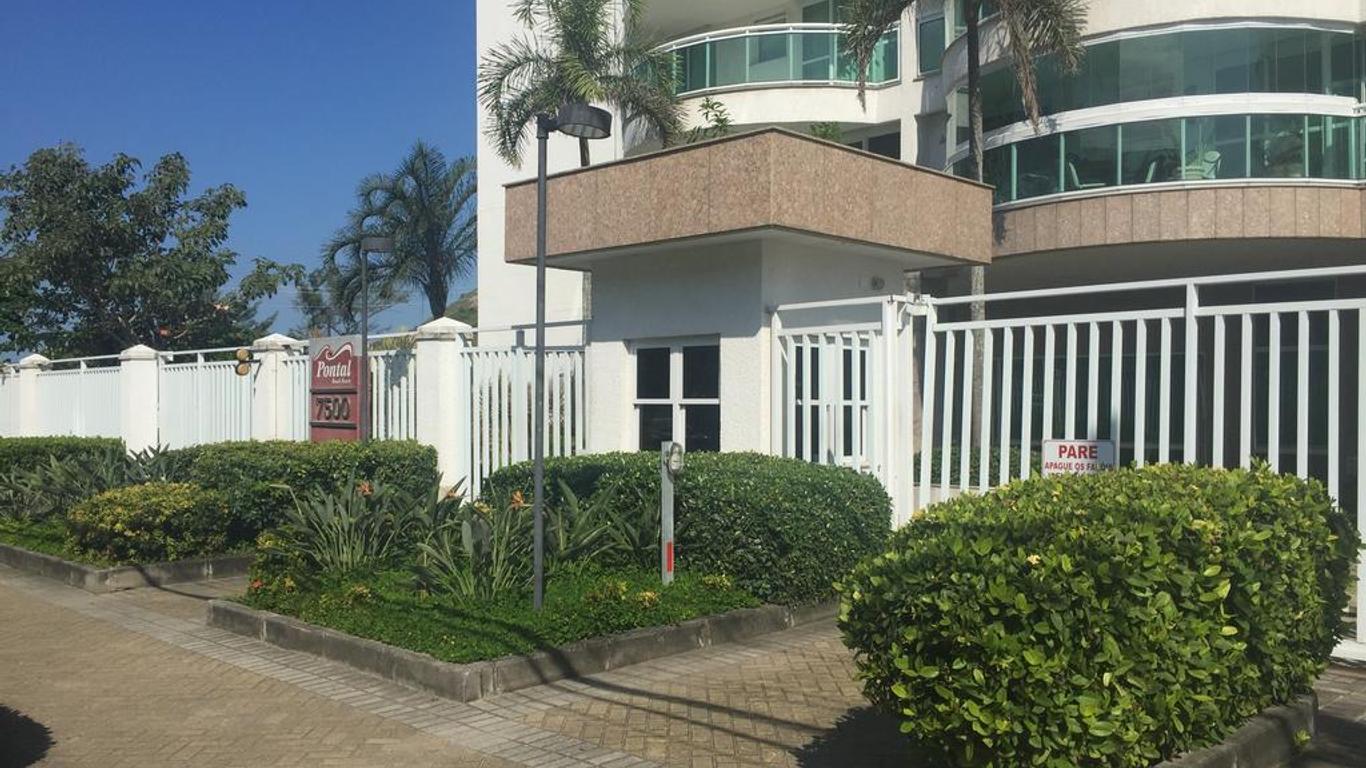 Praia do Pontal Apart Hotel