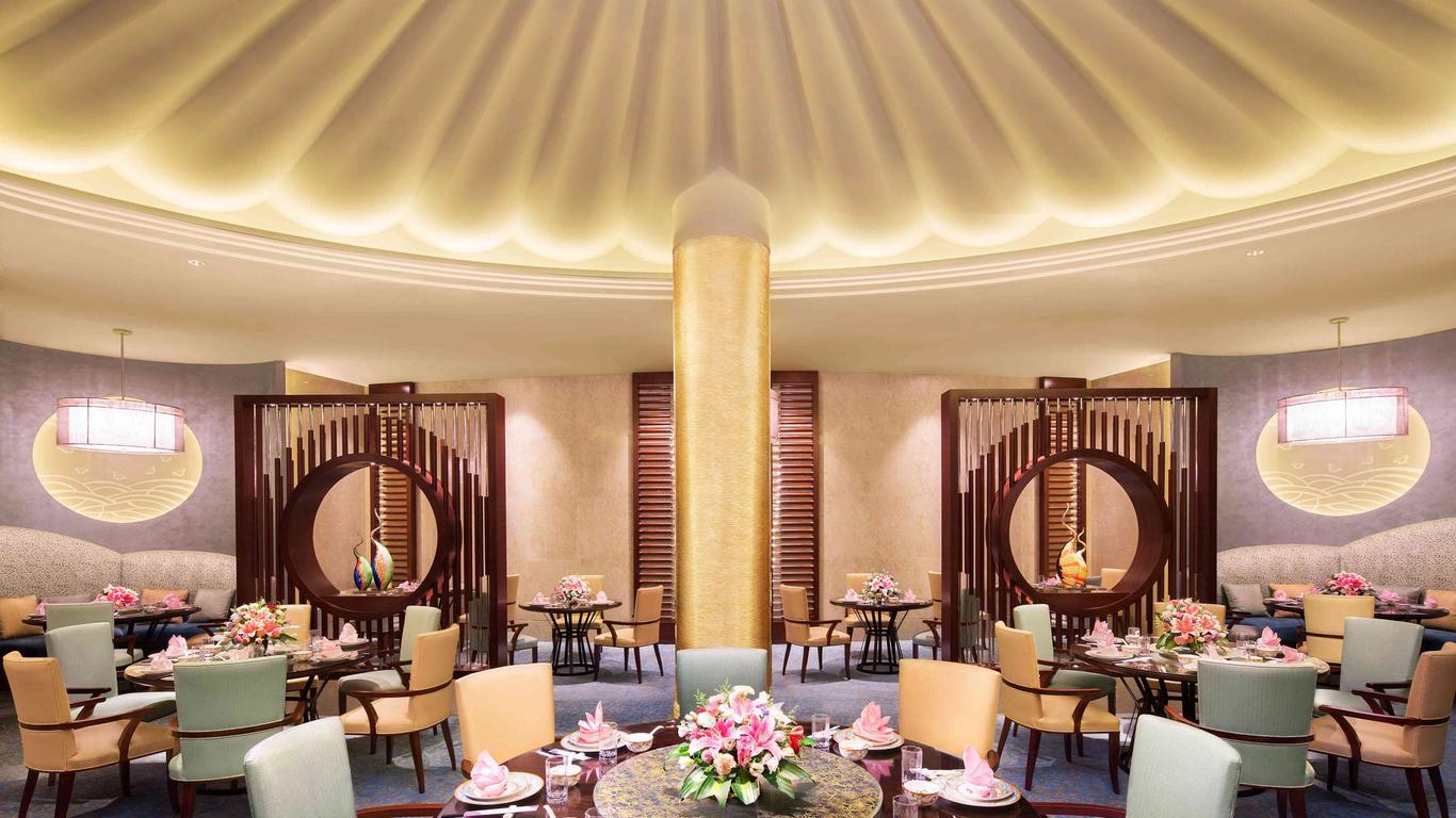 Lakeview Xuanwu Hotel