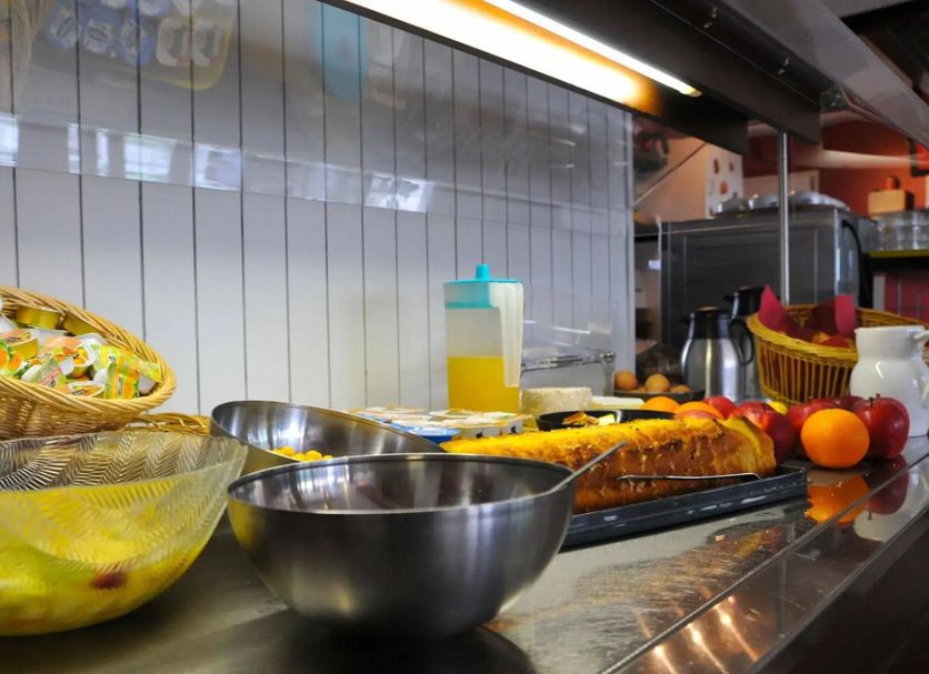 Buffet Photo