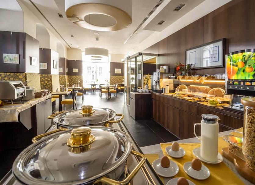 Buffet Photo