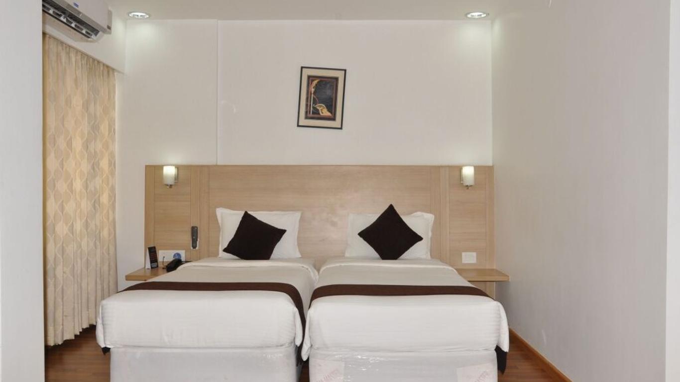 Hotel Ambient Turret