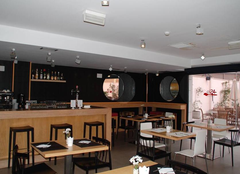 Bar Photo