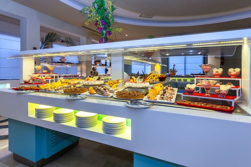 Buffet Photo