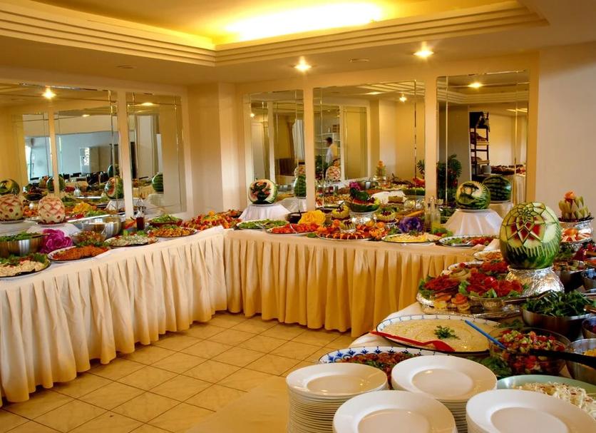 Buffet Photo