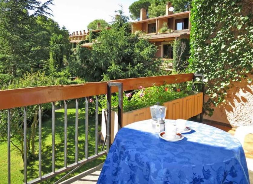 Balcony Photo