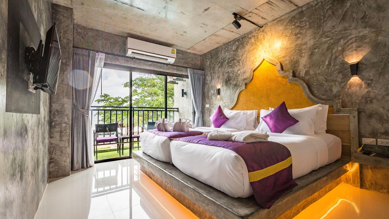 Maneetel Krabi Beachfront