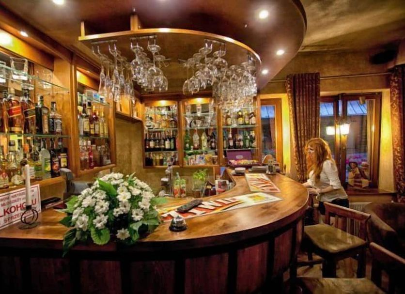 Bar Photo