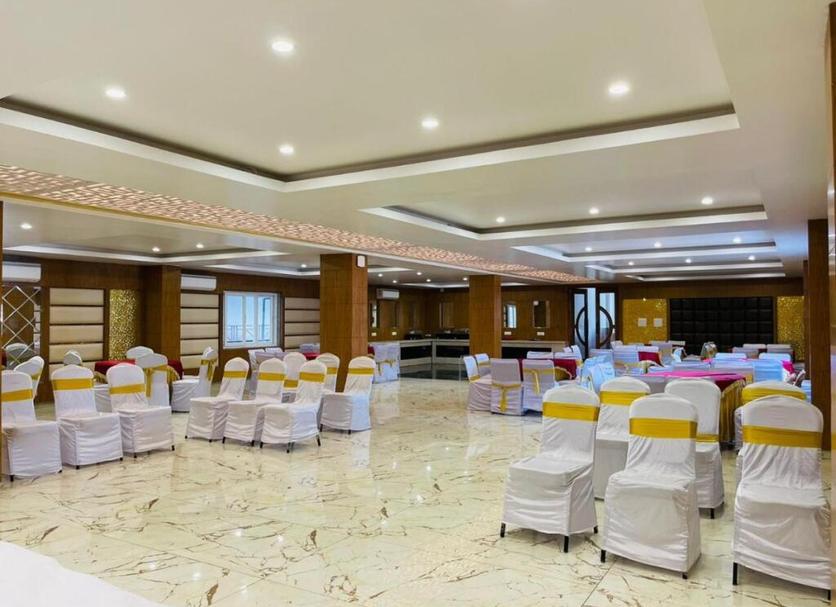 Banquet hall Photo