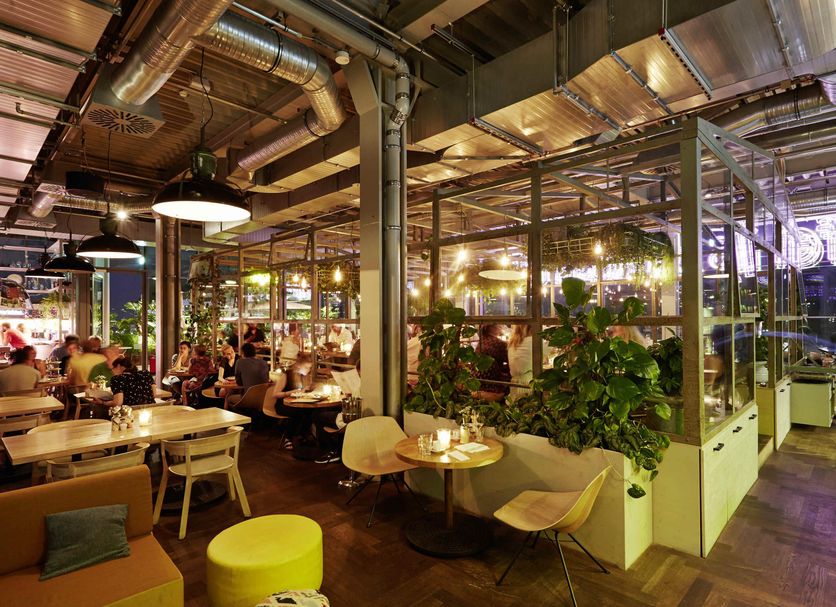 Restaurant Photo