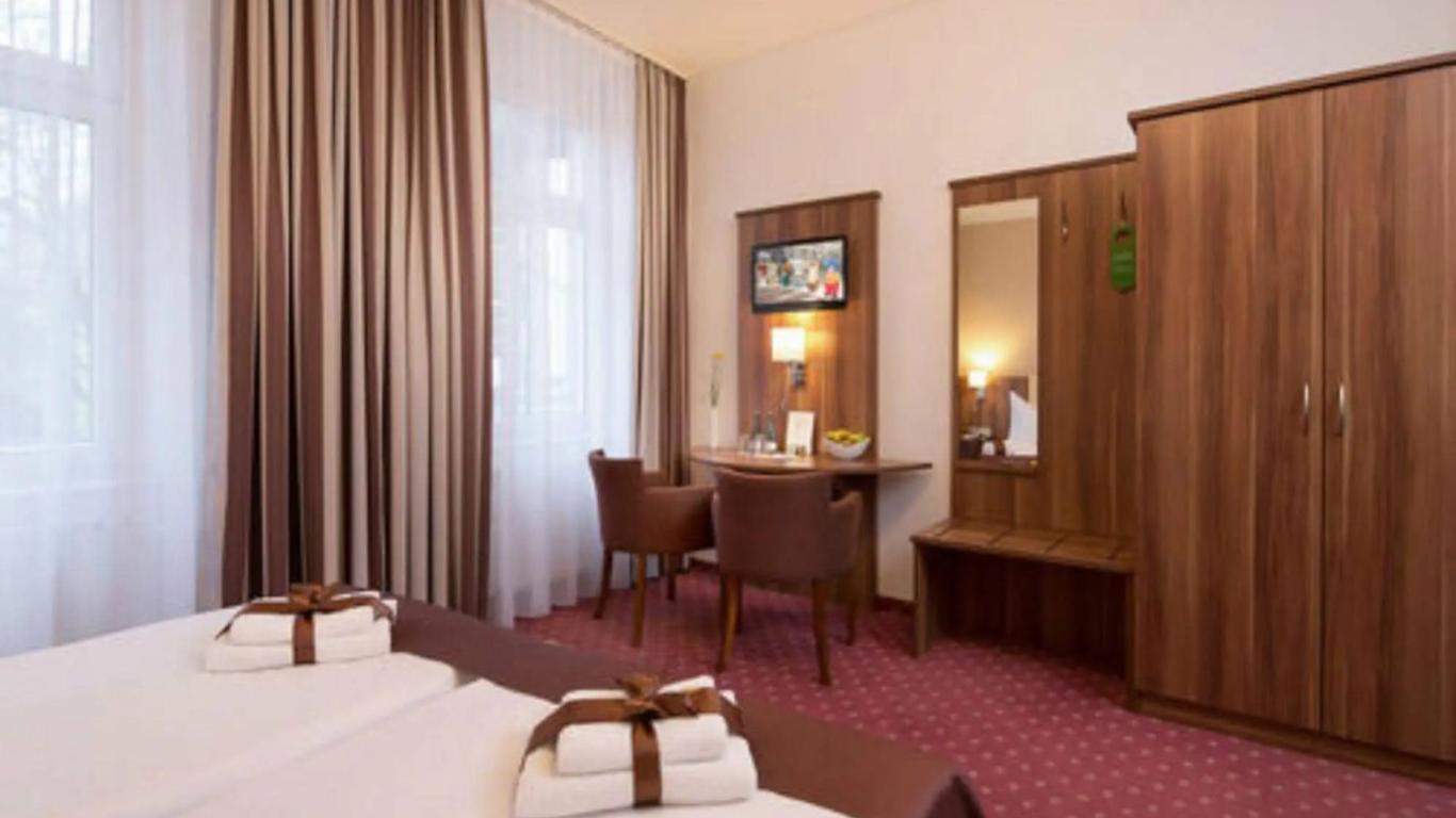 Gold Hotel am Wismarplatz