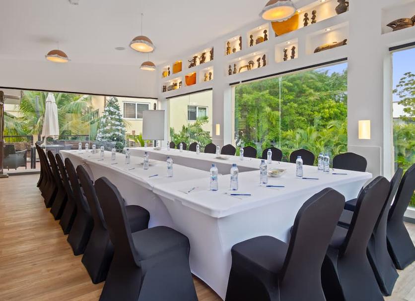 Conference room Photo