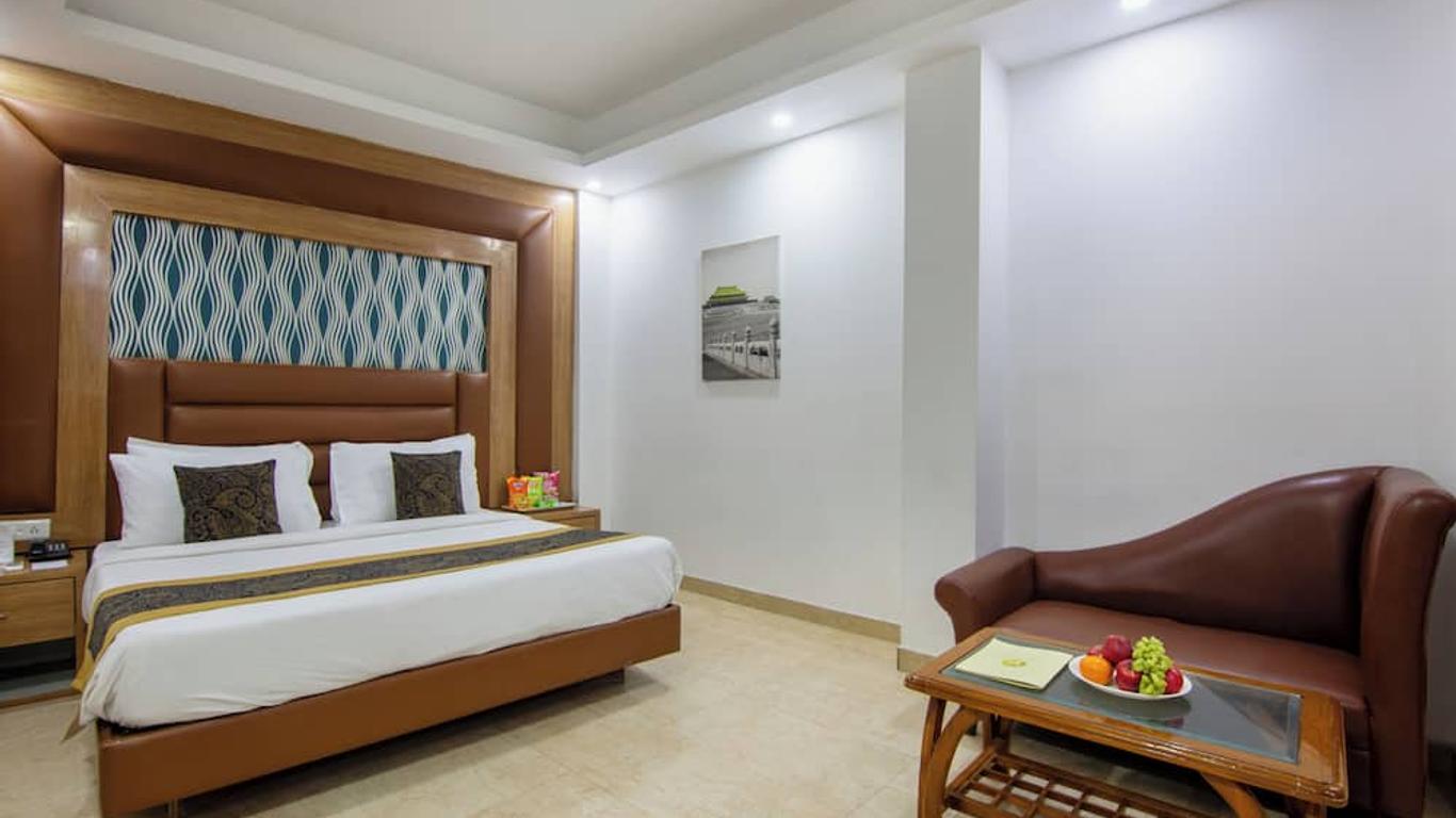 The Lohmod Hotel - Near Delhi Airport