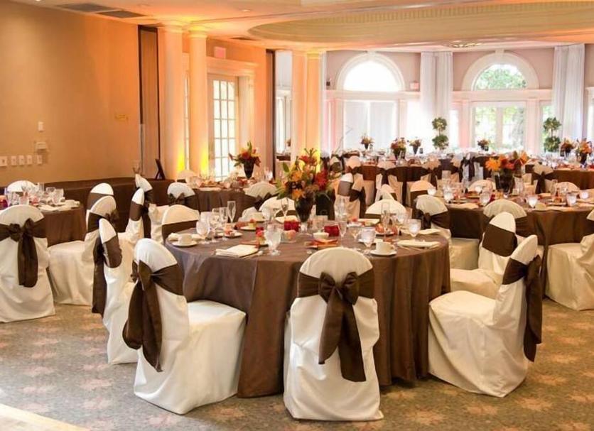 Banquet hall Photo