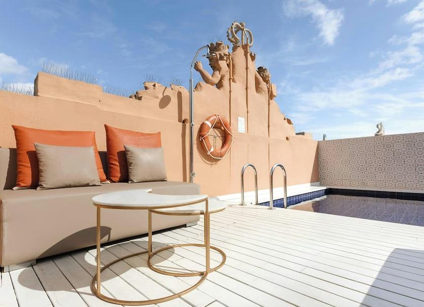 Balcony Photo