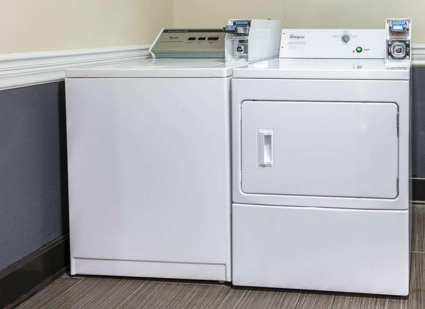 Laundry facility Photo