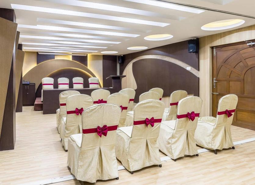 Banquet hall Photo