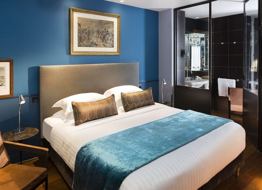 Bedroom Photo