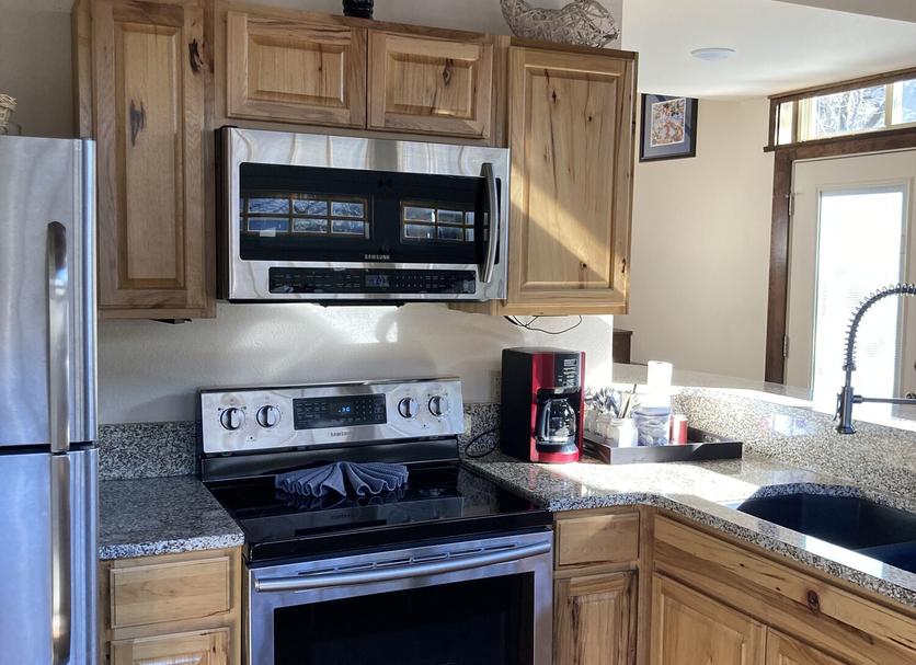 Kitchen Photo