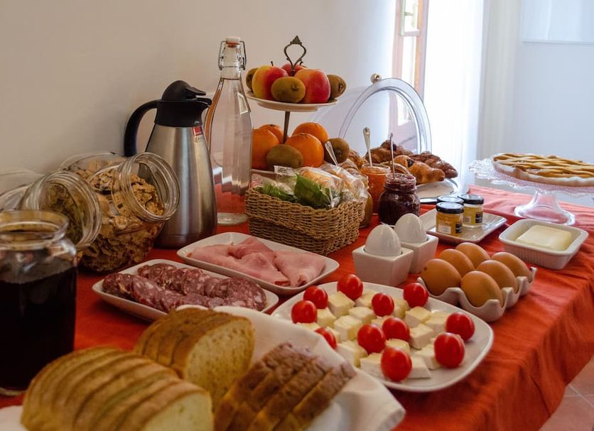 Buffet Photo