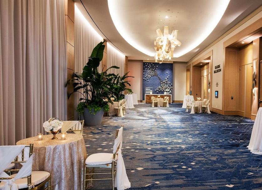 Banquet hall Photo
