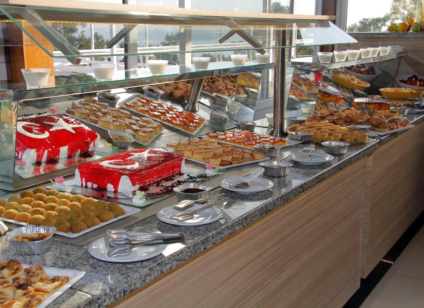 Buffet Photo