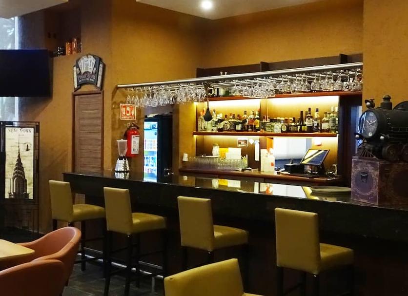 Bar Photo