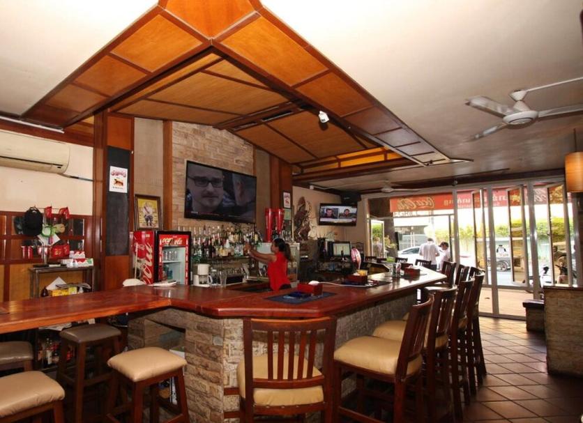 Bar Photo