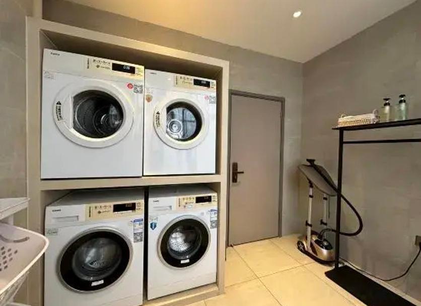 Laundry facility Photo