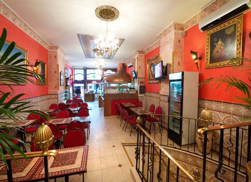 Restaurant Photo
