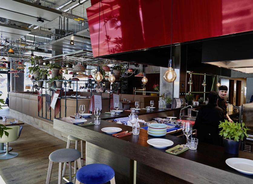 Restaurant Photo