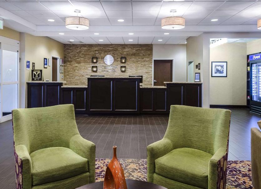Front desk Photo