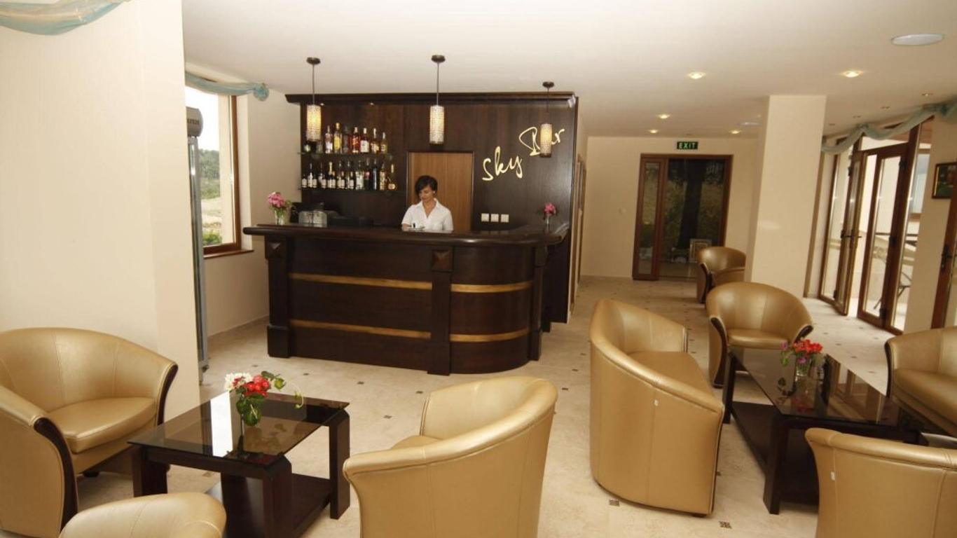 Relax Holiday Complex & Spa