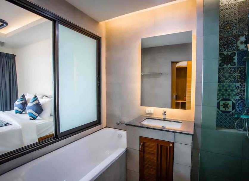 Bathroom Photo