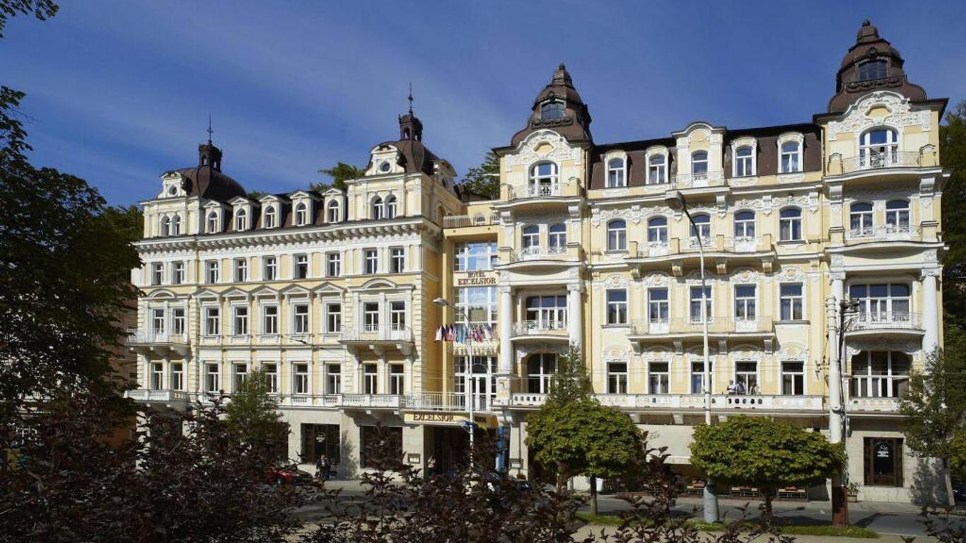 Hotel Excelsior
