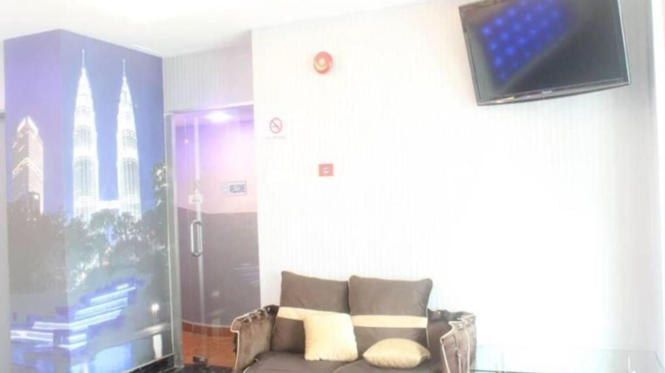 Hotel Q Inn
