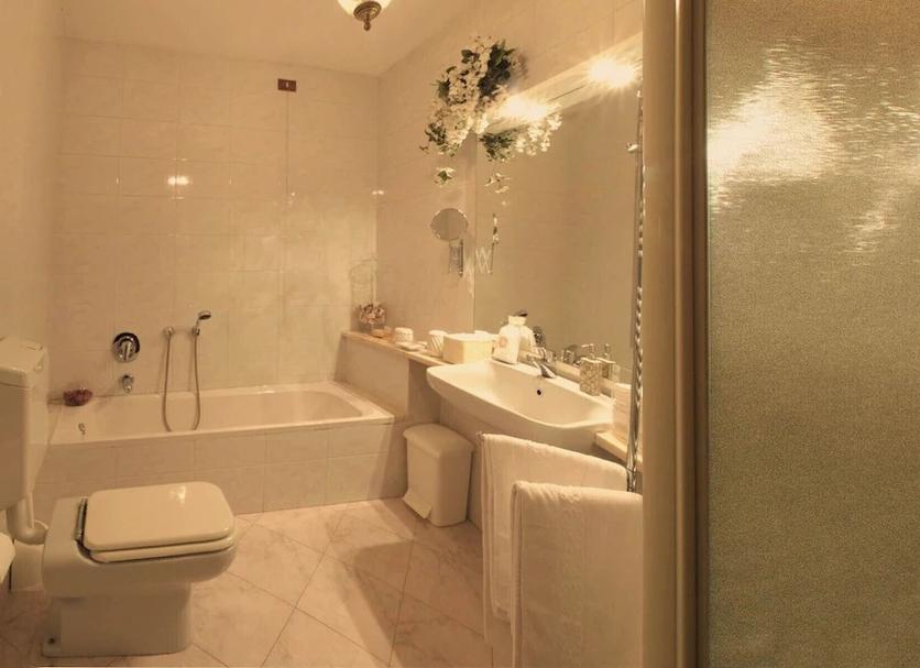 Bathroom Photo