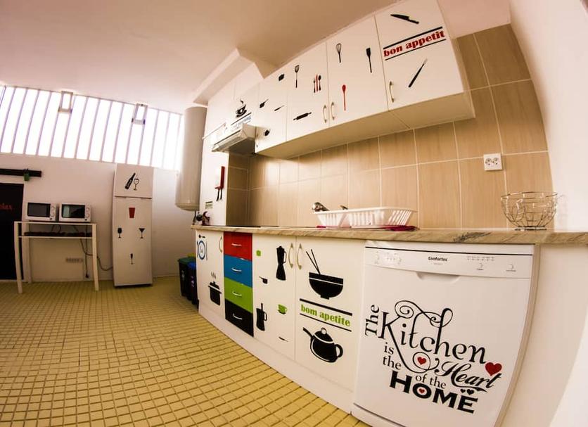 Kitchen Photo