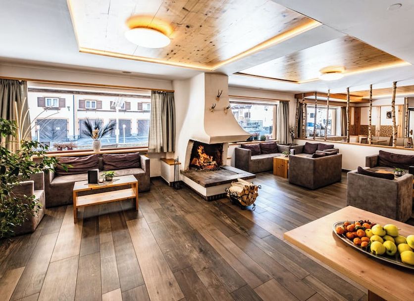 Lounge Photo