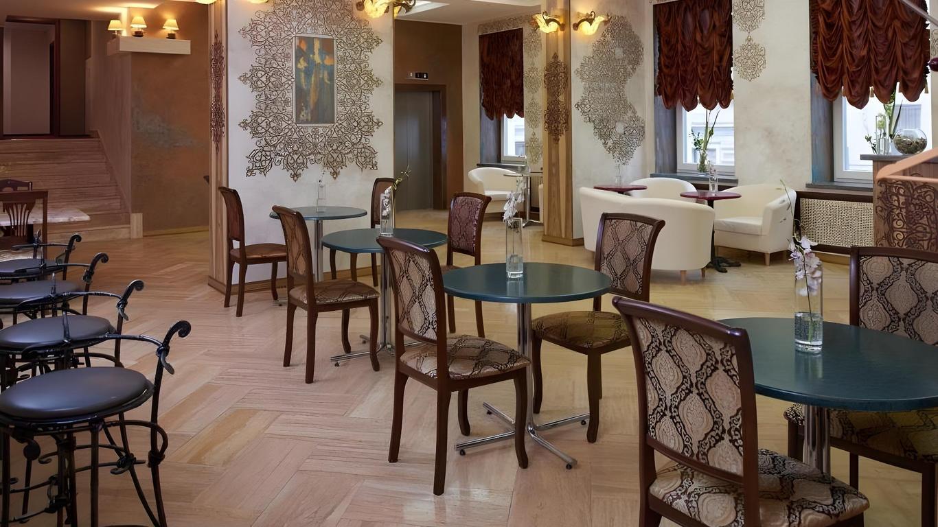 Godunov Hotel