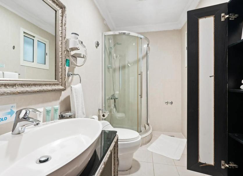 Bathroom Photo