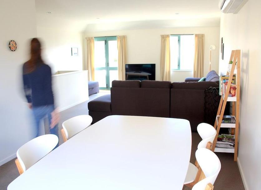 Dining room Photo