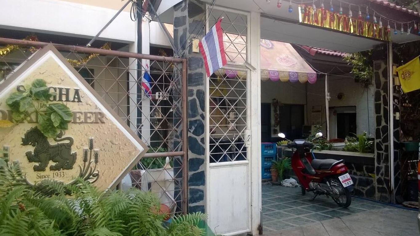 Phurahong Homestay